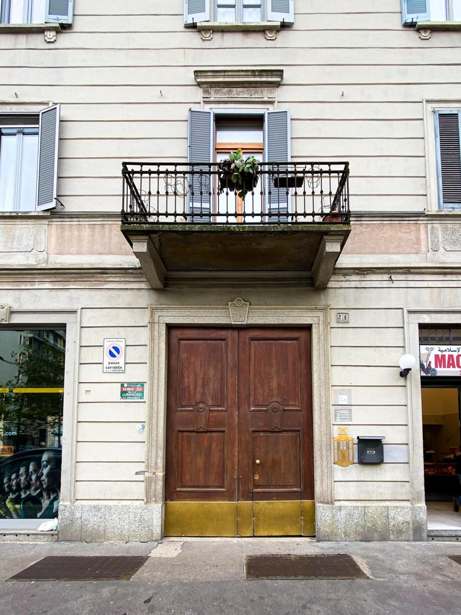 Brenta Place Milan Bagian luar foto